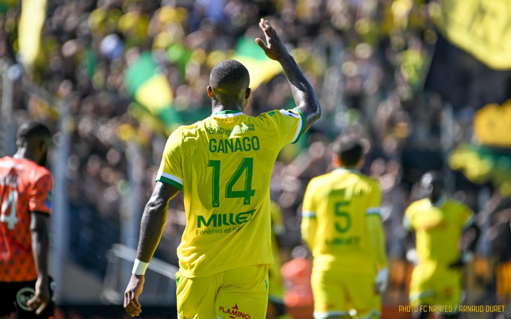 Ignatius Ganago en plein match